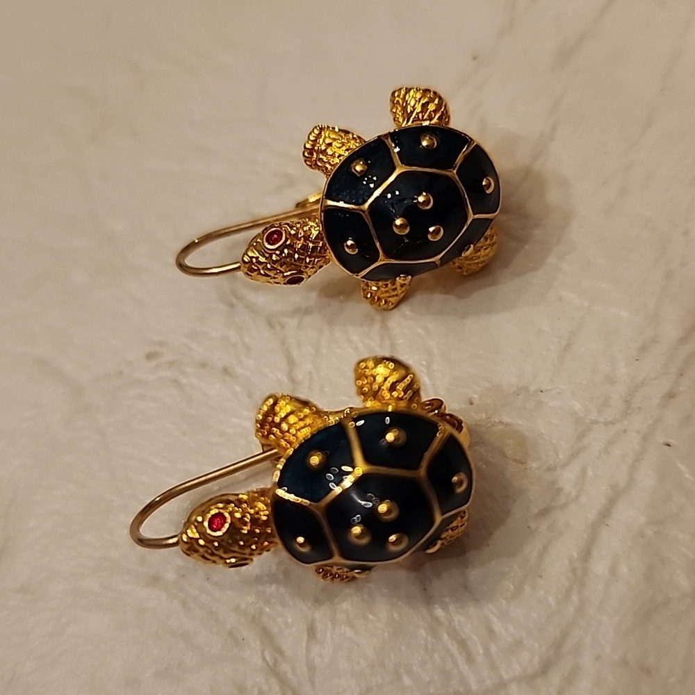 KJL Turtle earrings